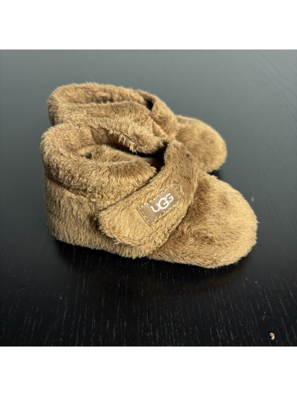 UGG Baby Bixbee Baby Booties Size 4/5 or 12-18M Brown Faux Fur Soft Sole Unisex